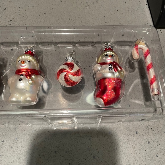 Never used vintage Department 56 set of 8 mini glass snowman ornaments - Picture 2 of 6